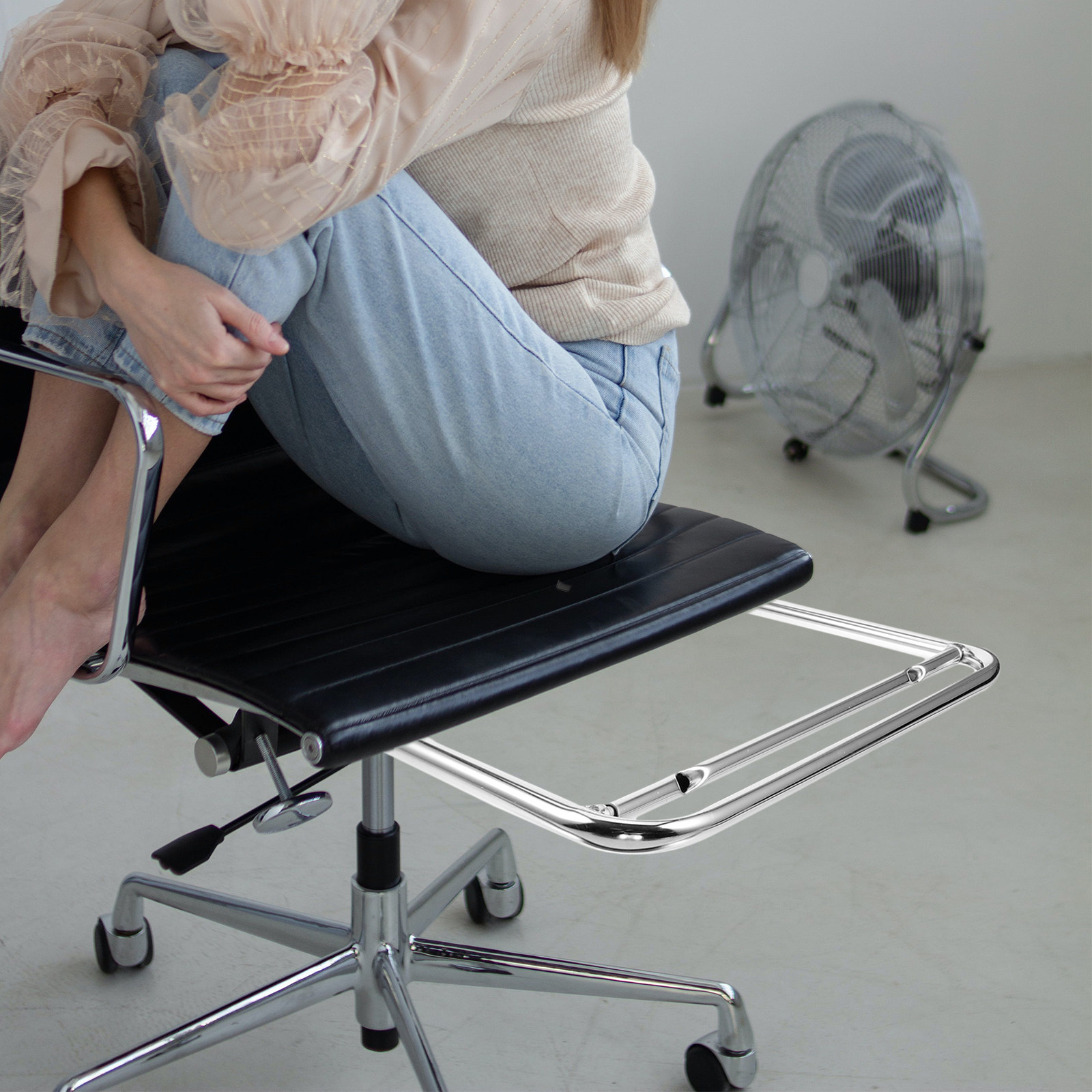 Подставка для ног из нержавеющ – обзор и цена Footrest Under Desk